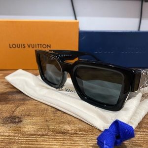 Louis Vuitton Match sunglasses